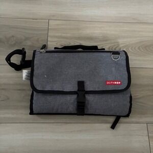 Skip‎ Hop Grey Diaper Changing Station Mat Bag Organizer Travel Portable